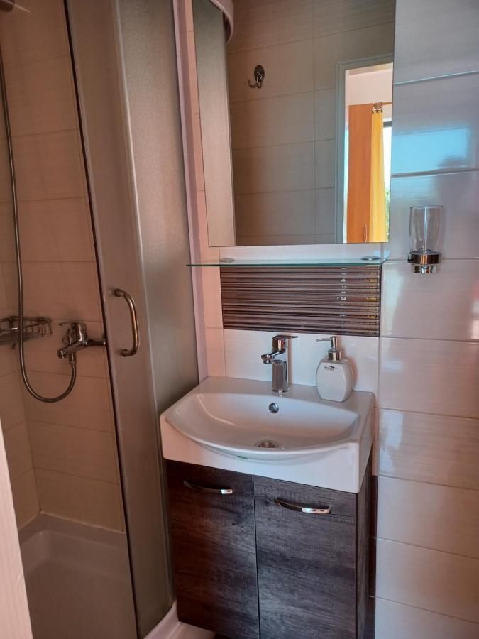 Apartmani Ivic Paka Rab Banjol Buitenkant foto