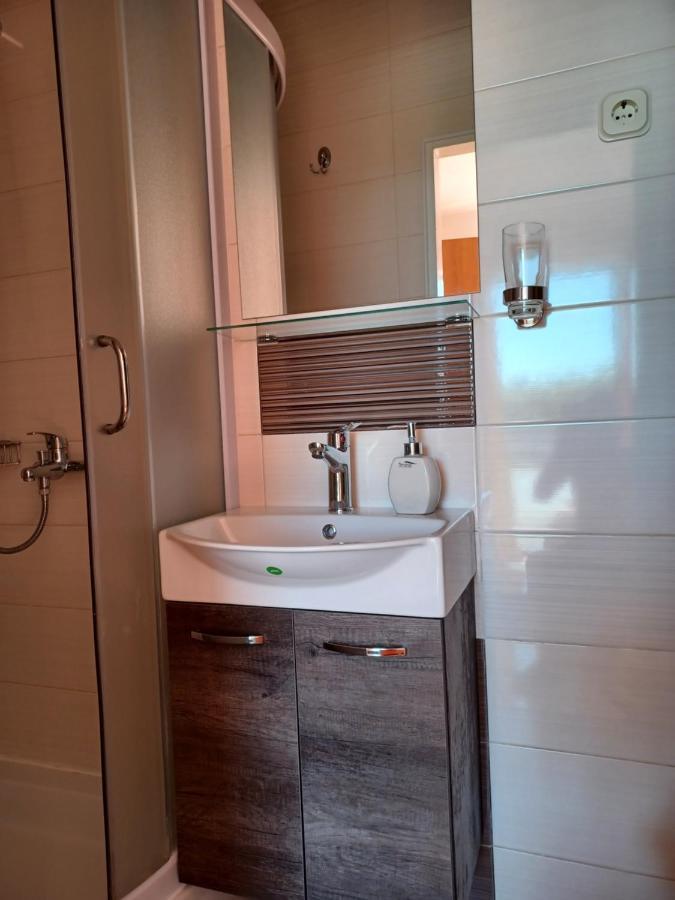 Apartmani Ivic Paka Rab Banjol Buitenkant foto