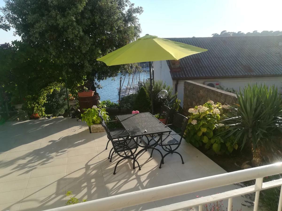 Apartmani Ivic Paka Rab Banjol Buitenkant foto